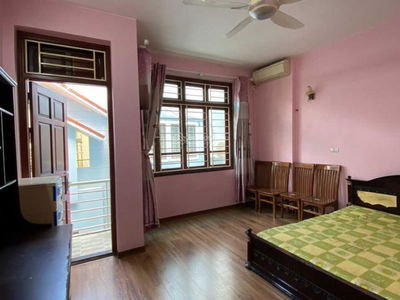 Bui Xuong Trach Street, Vietnam Bui Xuong Trach Street, Vietnam