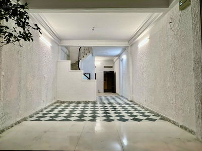 Thai Ha Street, Vietnam Thai Ha Street, Vietnam