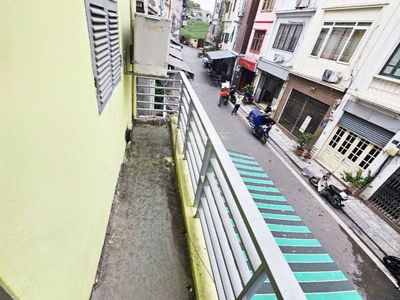 Bach Mai Street, Vietnam  Bach Mai Street, Vietnam