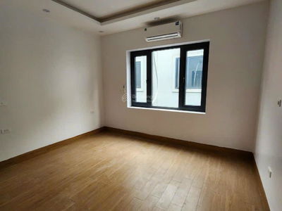 Le Trong Tan Street, Vietnam Le Trong Tan Street, Vietnam