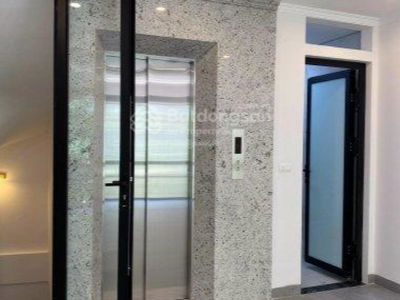 Van Cao Street, Vietnam Van Cao Street, Vietnam