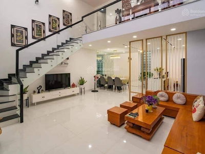 Van Bao Street, Vietnam Van Bao Street, Vietnam