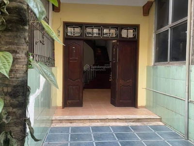 Nguyen Son Street, Vietnam Nguyen Son Street, Vietnam