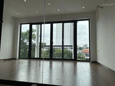 Tu Hoa Street, Vietnam Tu Hoa Street, Vietnam