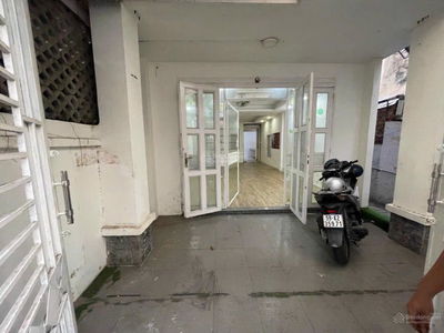 Le Van Sy Street, Vietnam Le Van Sy Street, Vietnam