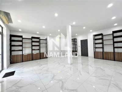 Nguyen Hoang Street, Vietnam Nguyen Hoang Street, Vietnam