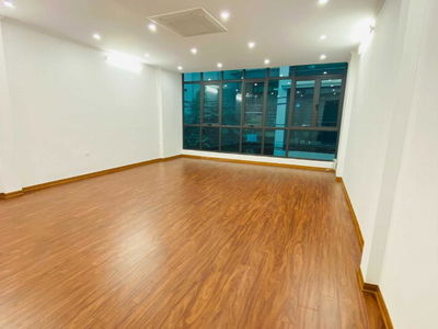 Ton Duc Thang Street Ton Duc Thang Street