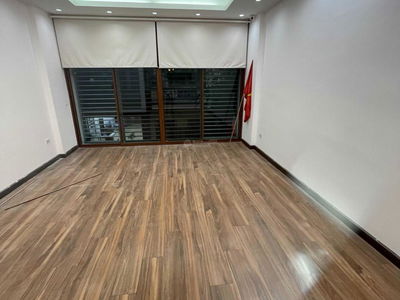 Trung Kinh Street, Vietnam Trung Kinh Street, Vietnam