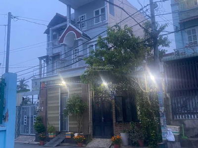 Nguyen Duy Trinh Street, Vietnam Nguyen Duy Trinh Street, Vietnam