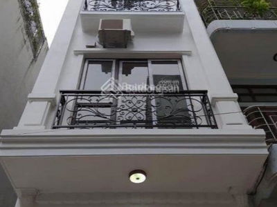 Ngoc Khanh Street, Vietnam  Ngoc Khanh Street, Vietnam