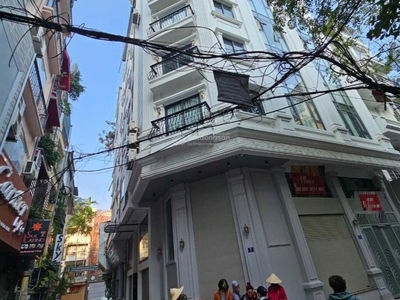 Chua Lang Street, Vietnam Chua Lang Street, Vietnam