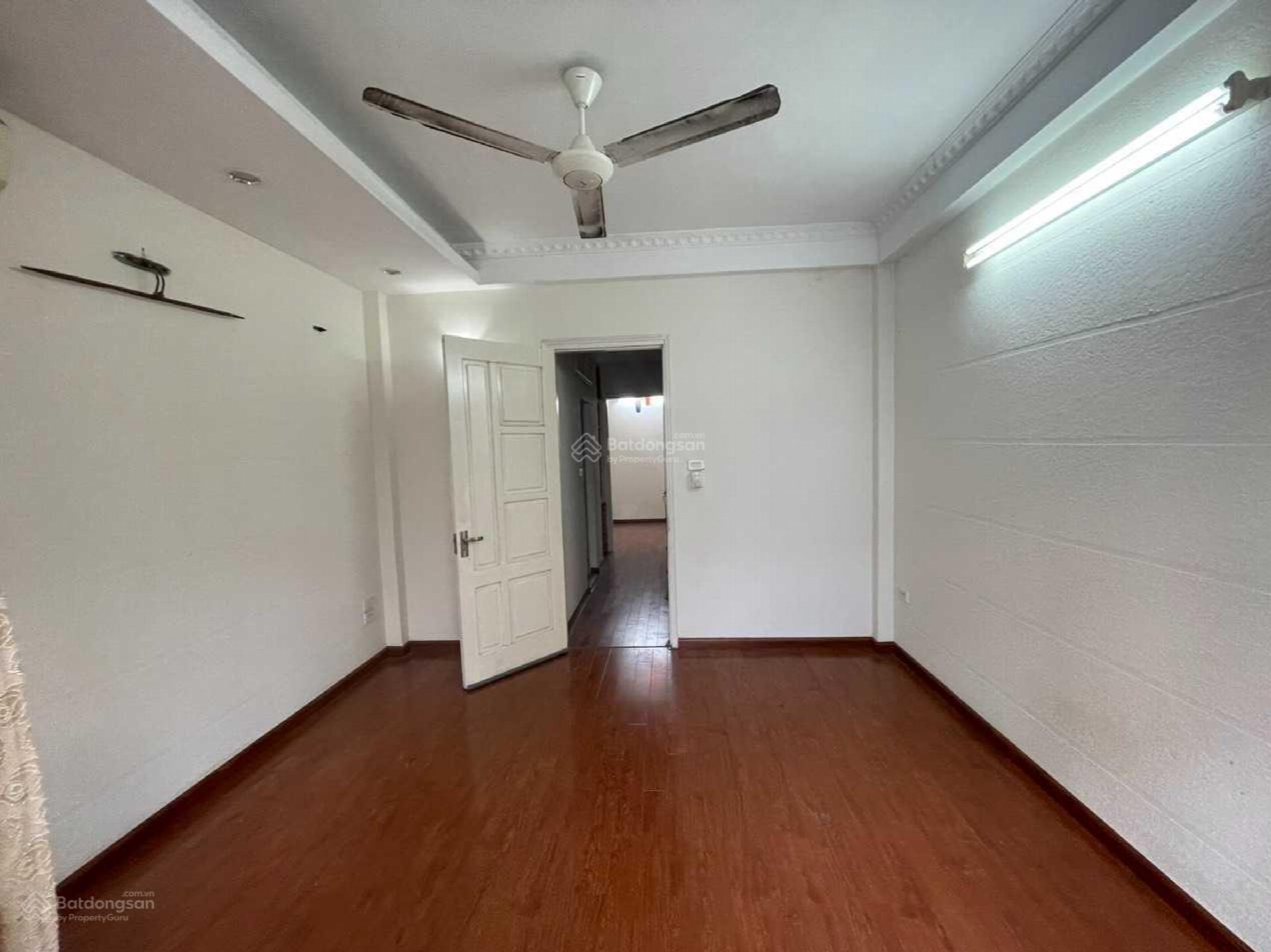 Den Lu 1 Street, Vietnam Den Lu 1 Street, Vietnam