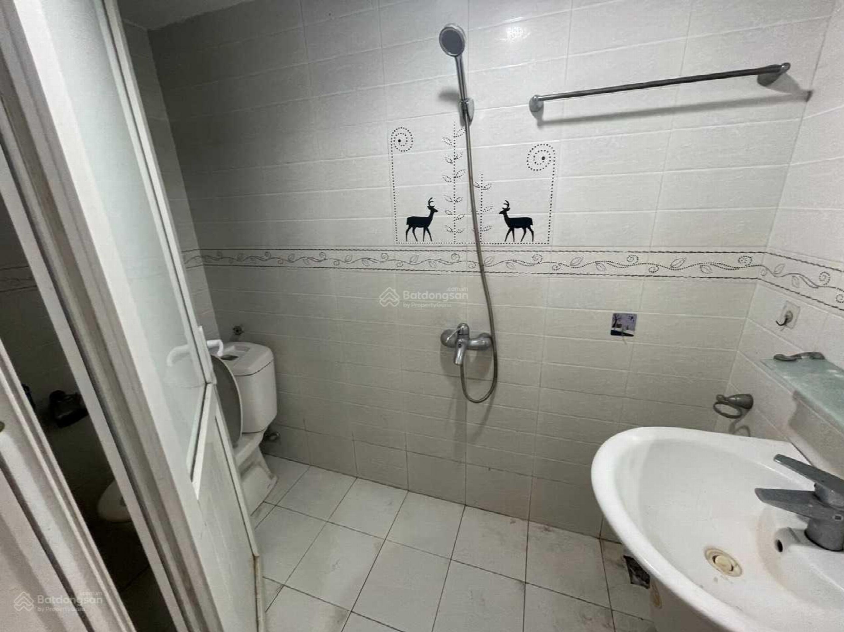 Den Lu 1 Street, Vietnam Den Lu 1 Street, Vietnam