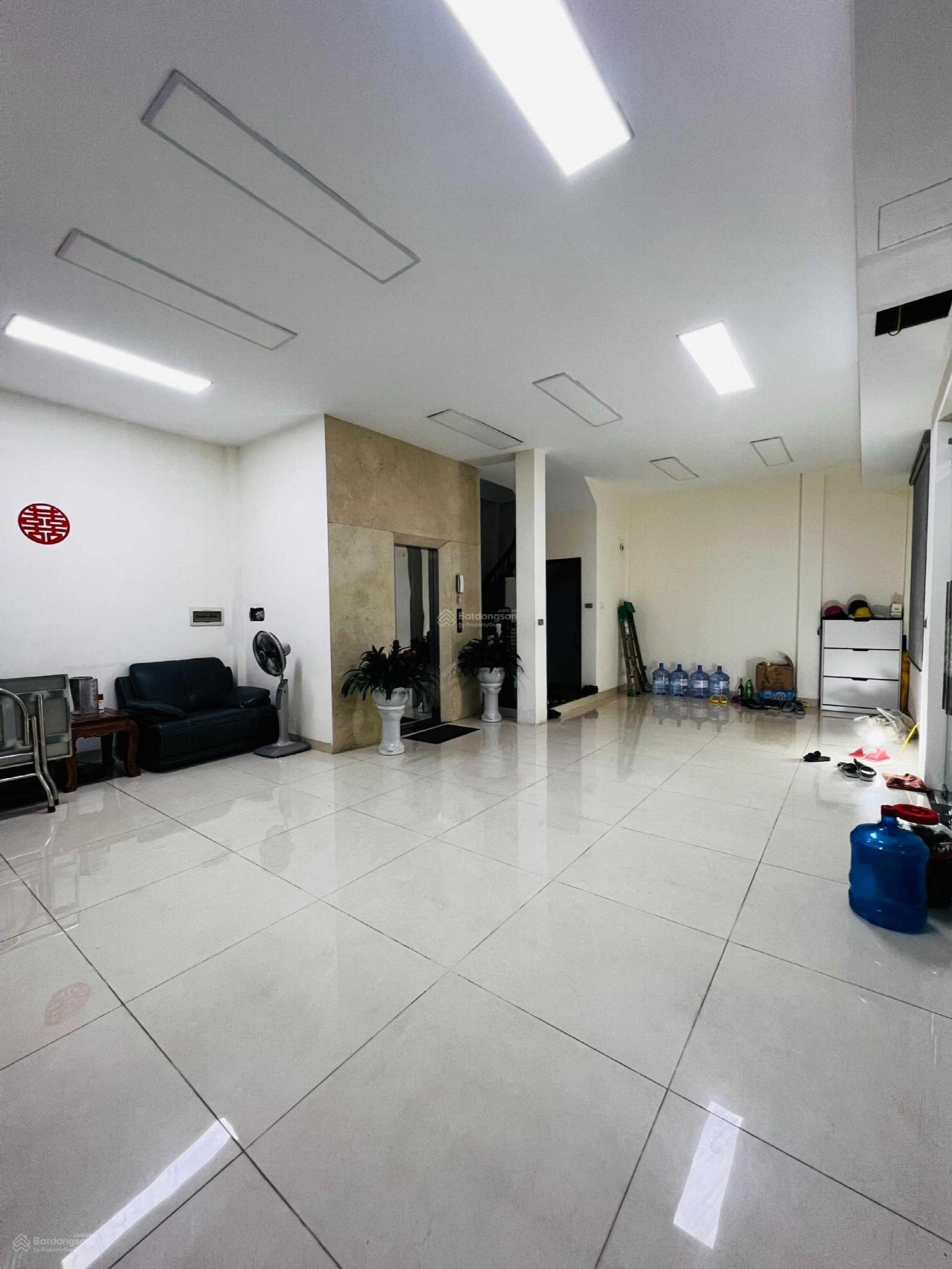 No. 1B7 Dam Trau Street, Vietnam No. 1B7 Dam Trau Street, Vietnam