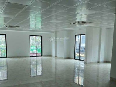 Thuy Khue Street, Vietnam Thuy Khue Street, Vietnam