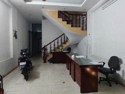 Pho Tram Street, Vietnam Pho Tram Street, Vietnam