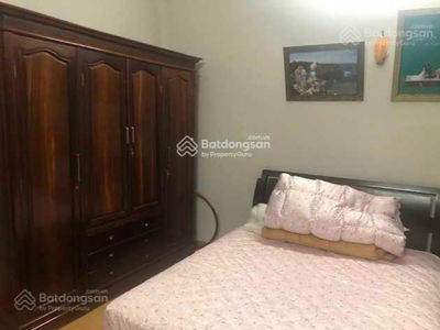 Hoang Cau Street, Vietnam Hoang Cau Street, Vietnam