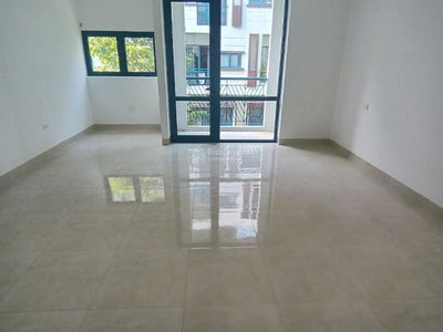 TSQ Galaxy, Vietnam TSQ Galaxy, Vietnam