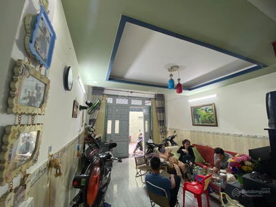 Quang Trung Street, Vietnam Quang Trung Street, Vietnam