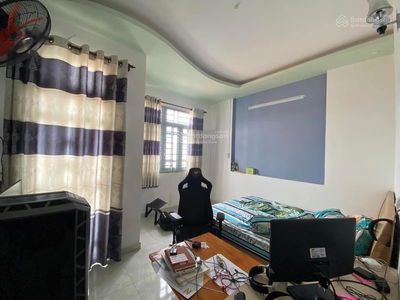 Quang Trung Street, Vietnam Quang Trung Street, Vietnam