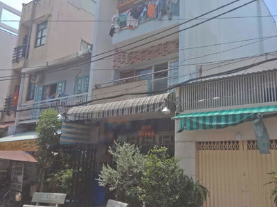 Lac Long Quan Street, Vietnam Lac Long Quan Street, Vietnam