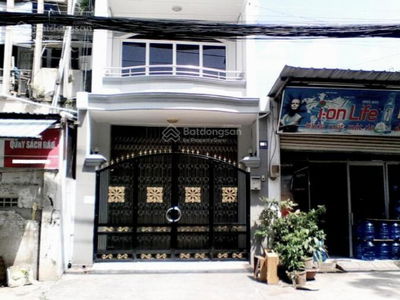 Cao Thang Street, Vietnam Cao Thang Street, Vietnam