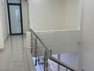 Van Cao Street, Vietnam  Van Cao Street, Vietnam