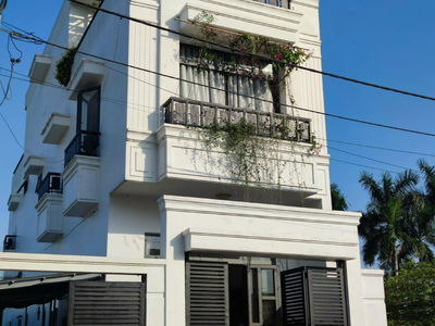 Long Thuan Street, Vietnam Long Thuan Street, Vietnam