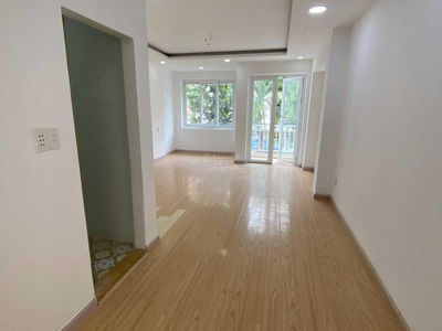 12, Vietnam 12, Vietnam