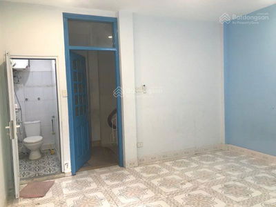 Ong Ich Khiem Street, Vietnam  Ong Ich Khiem Street, Vietnam