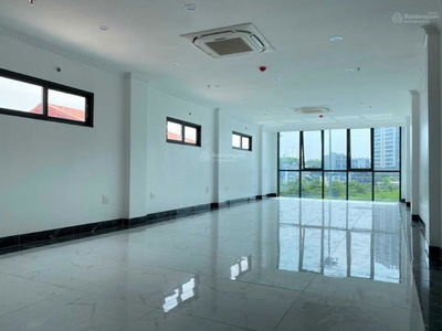 Khuc Thua Du Street, Vietnam Khuc Thua Du Street, Vietnam