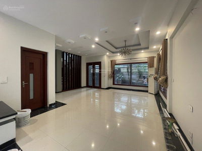 Tran Quang Dieu Street, Vietnam Tran Quang Dieu Street, Vietnam