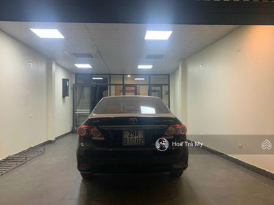 Nguyen Chanh Street, Vietnam Nguyen Chanh Street, Vietnam