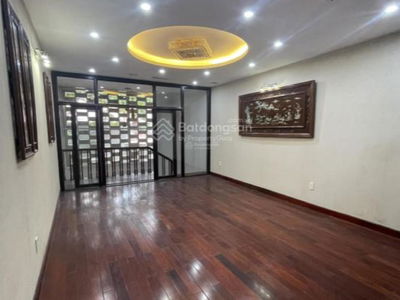 Chua Lang Street Chua Lang Street