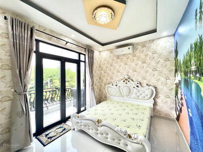 Le Hong Phong Street, Vietnam Le Hong Phong Street, Vietnam