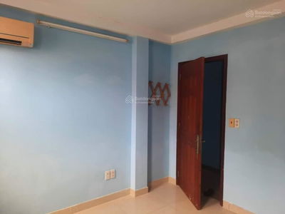 Tan Thuan Dong Ward, Vietnam  Tan Thuan Dong Ward, Vietnam