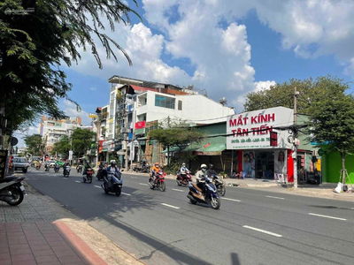 Dinh Bo Linh Street, Vietnam Dinh Bo Linh Street, Vietnam