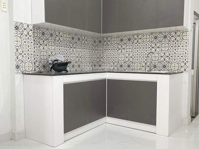 Lam Van Ben Street, Vietnam Lam Van Ben Street, Vietnam