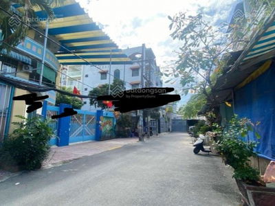 Minh Phung Street, Vietnam Minh Phung Street, Vietnam