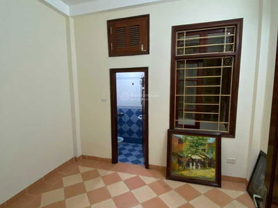 Le Van Luong Street, Vietnam Le Van Luong Street, Vietnam