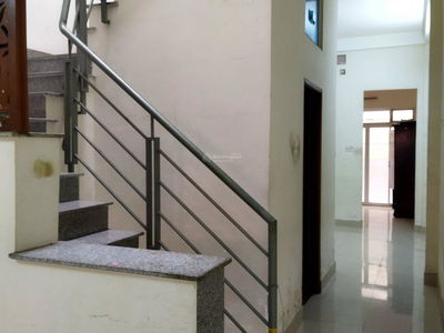 Le Quang Dinh Street, Vietnam Le Quang Dinh Street, Vietnam