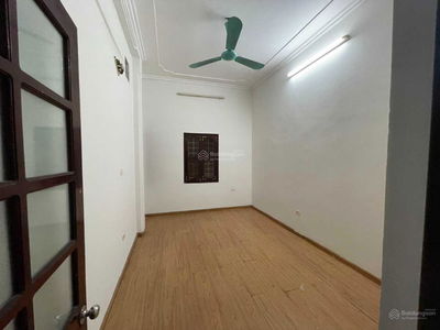 Tuong Mai Street, Vietnam Tuong Mai Street, Vietnam