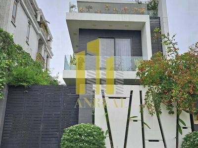 Nguyen U Di Street, Vietnam Nguyen U Di Street, Vietnam