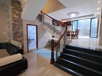 Pham Huu Lau Street, Vietnam  Pham Huu Lau Street, Vietnam