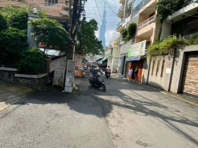 Nguyen Gia Tri Street, Vietnam Nguyen Gia Tri Street, Vietnam