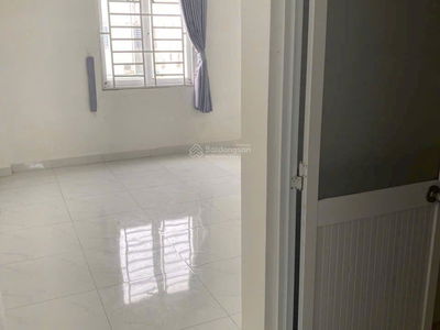 Le Hong Phong Street, Vietnam Le Hong Phong Street, Vietnam