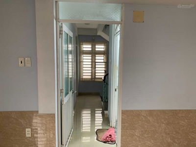 Le Van Luong Street, Vietnam Le Van Luong Street, Vietnam