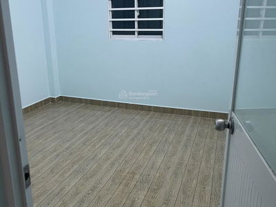 Pham Huu Lau Street, Vietnam  Pham Huu Lau Street, Vietnam