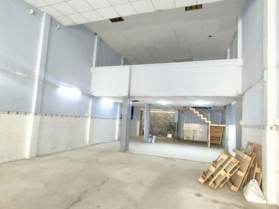 Pham Hung Street, Vietnam  Pham Hung Street, Vietnam