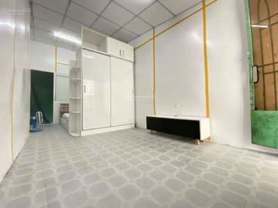 24x/x, Vietnam 24x/x, Vietnam